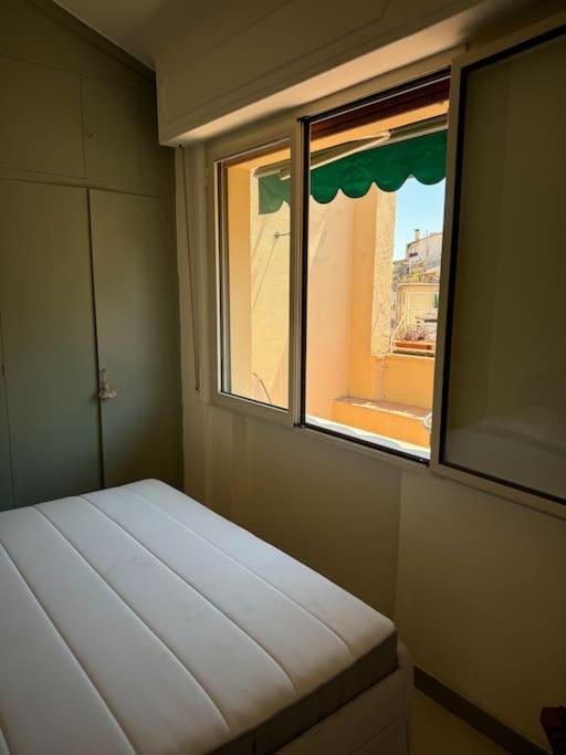 Friendly & Small 1-Br Apt With Beautiful Terrace Florence Exterior photo