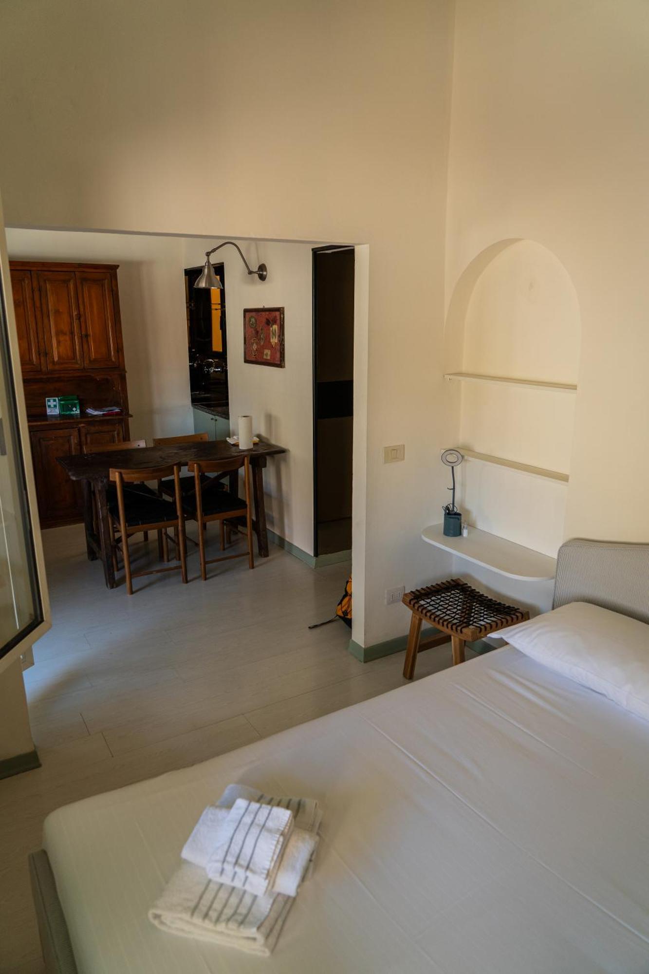 Friendly & Small 1-Br Apt With Beautiful Terrace Florence Exterior photo