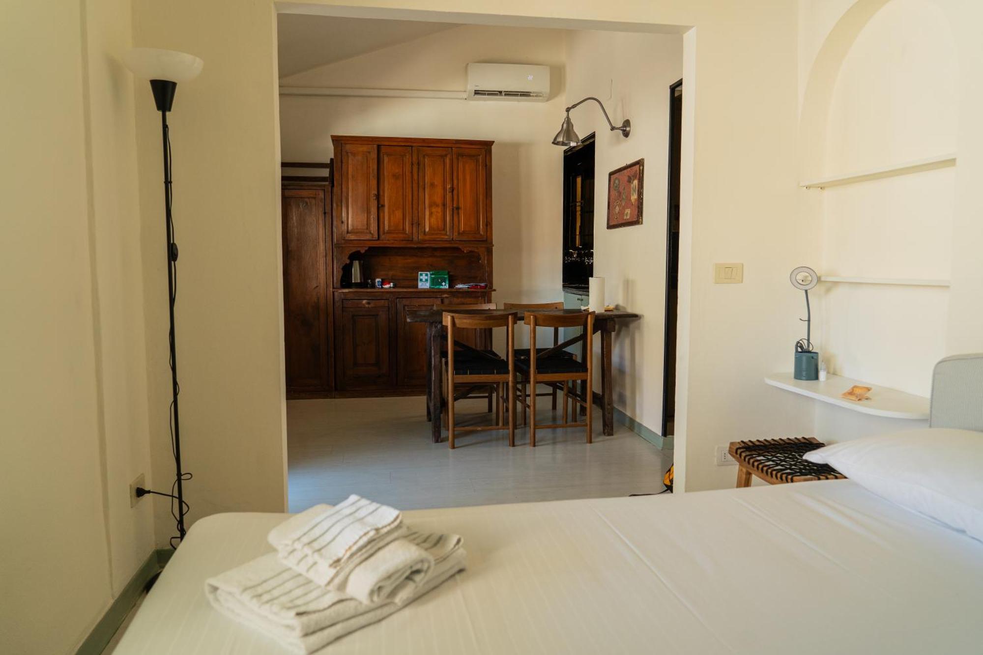 Friendly & Small 1-Br Apt With Beautiful Terrace Florence Exterior photo